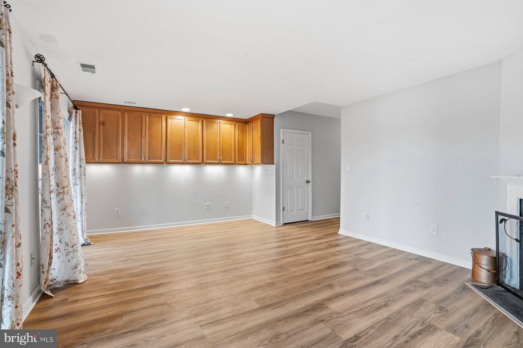 7279 SWAN POINT WAY 15-7