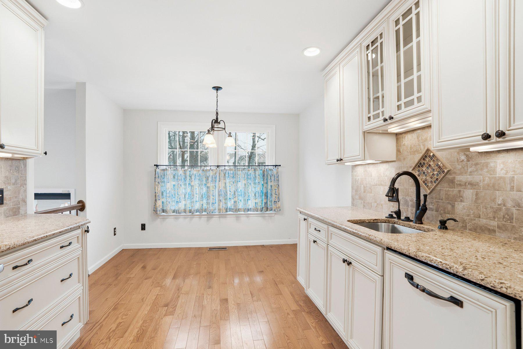 7279 SWAN POINT WAY 15-7