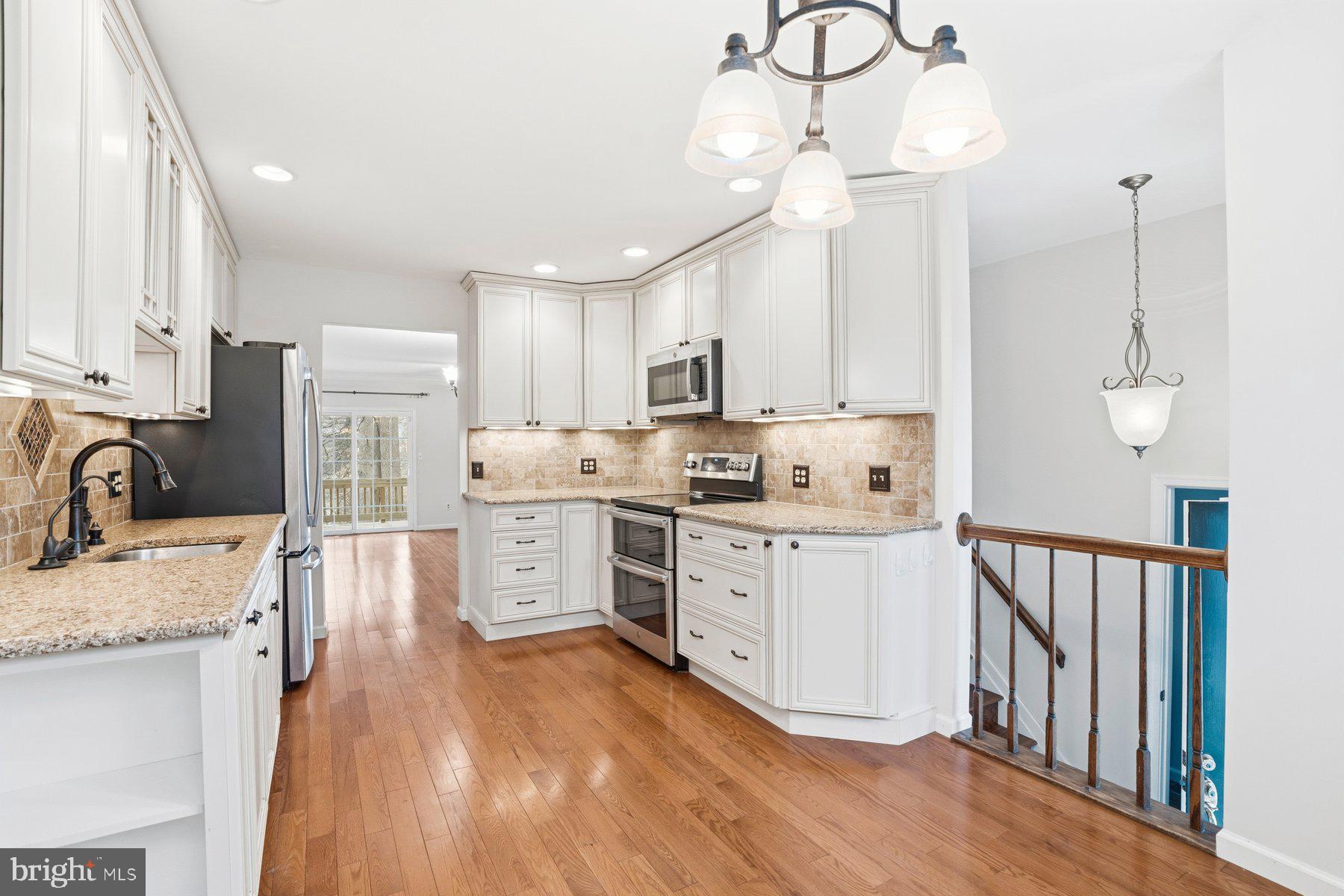 7279 SWAN POINT WAY 15-7