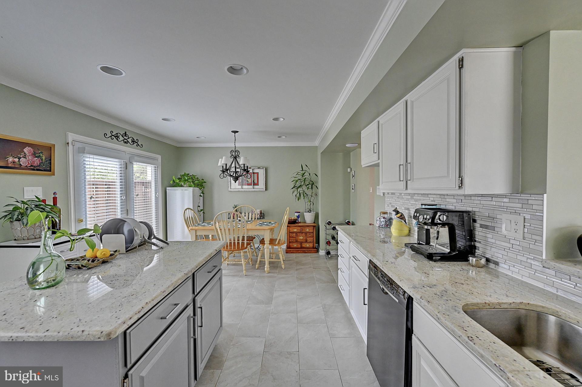 5253 LIGHTFOOT PATH