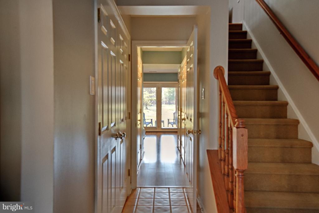 5253 LIGHTFOOT PATH