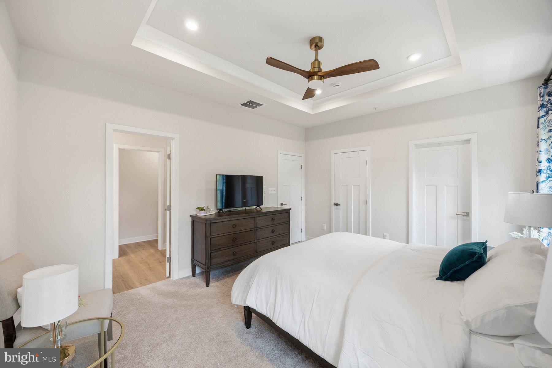 8513 HUDSON COURT