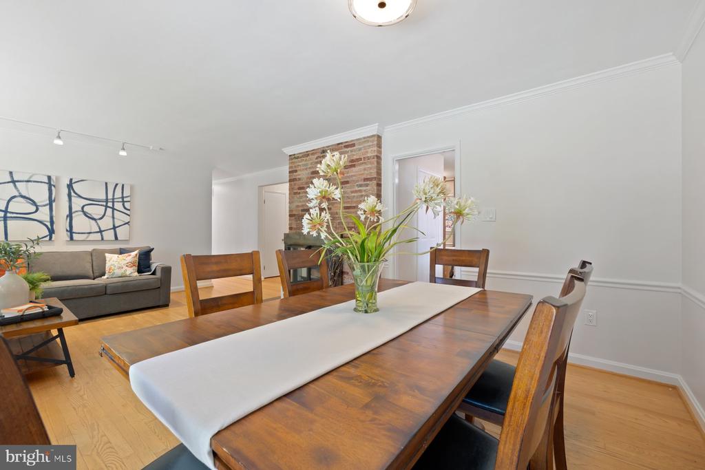 10505 ROYAL ROAD