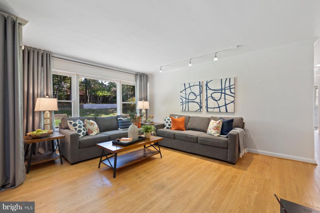 10505 ROYAL ROAD