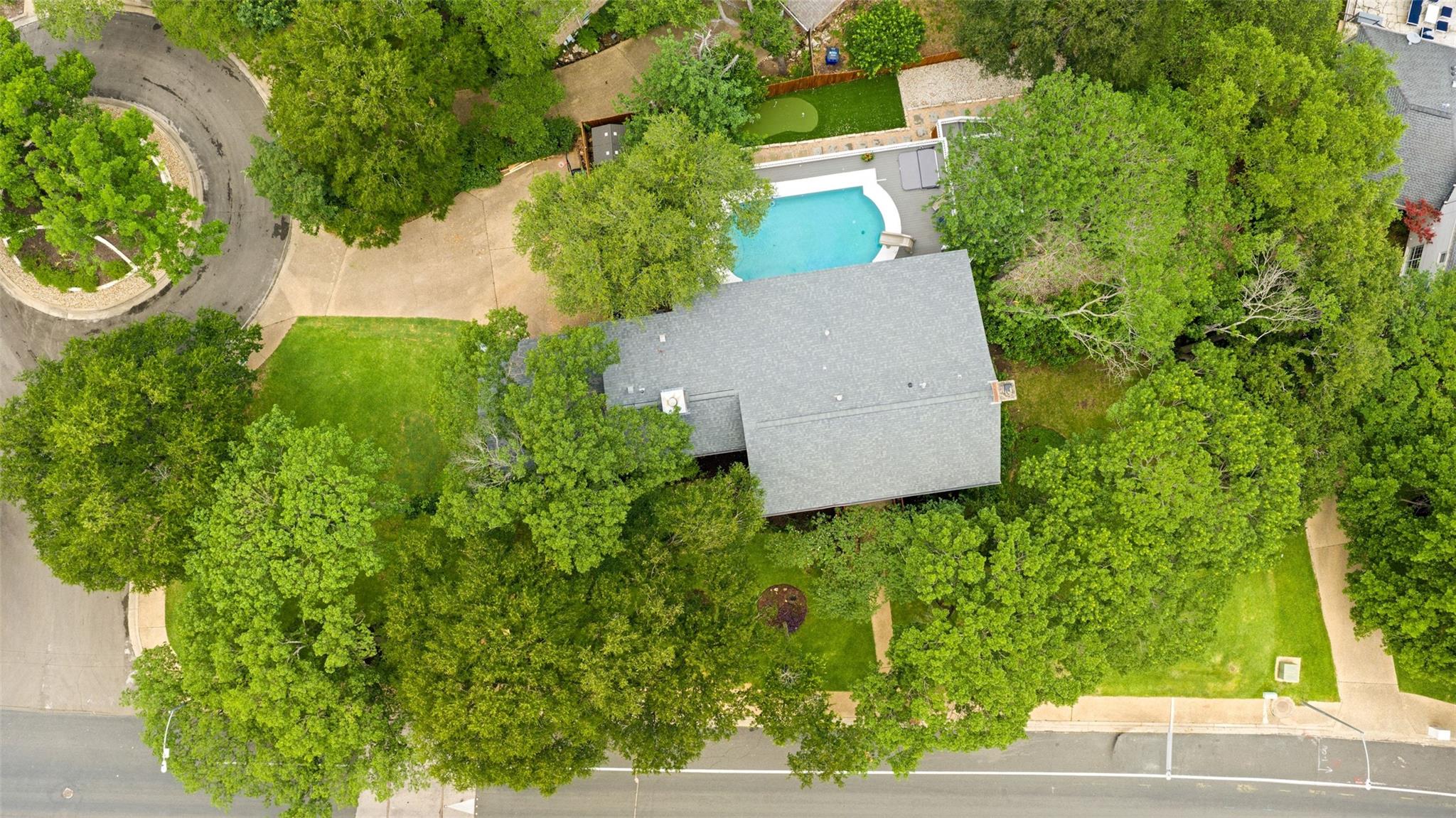 2922 Thousand Oaks DR