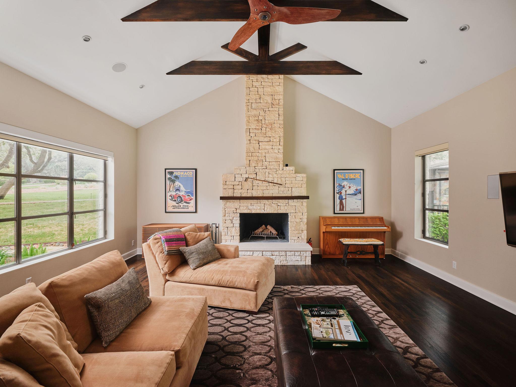 5301 Maryanna DR