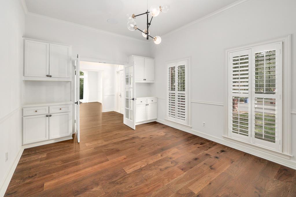 2922 Thousand Oaks DR