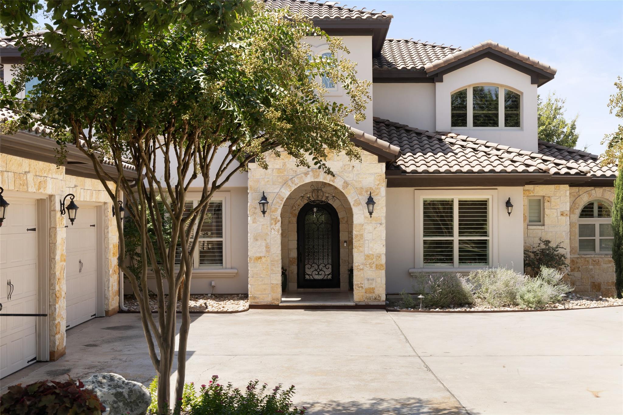110 Golden Bear DR