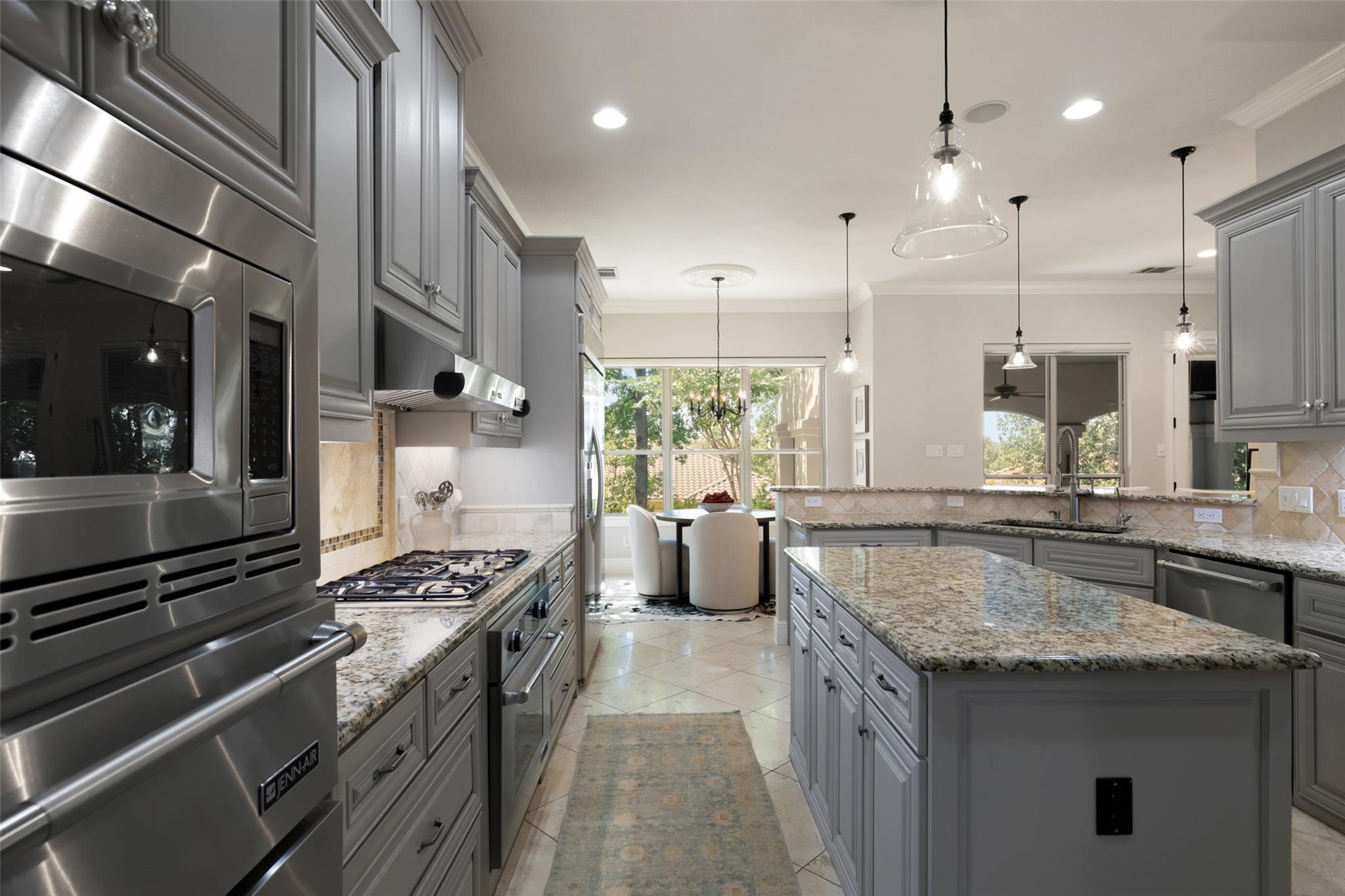 110 Golden Bear DR