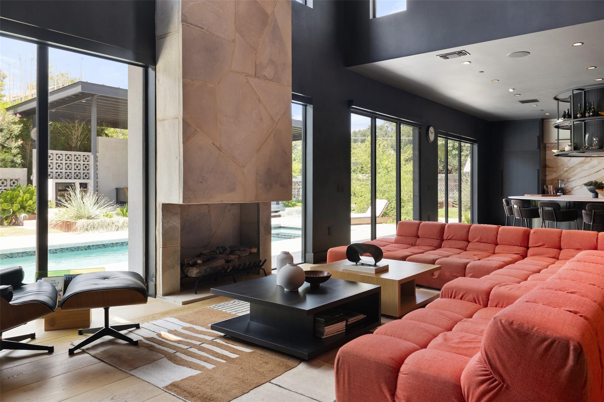 204 Westbrook DR