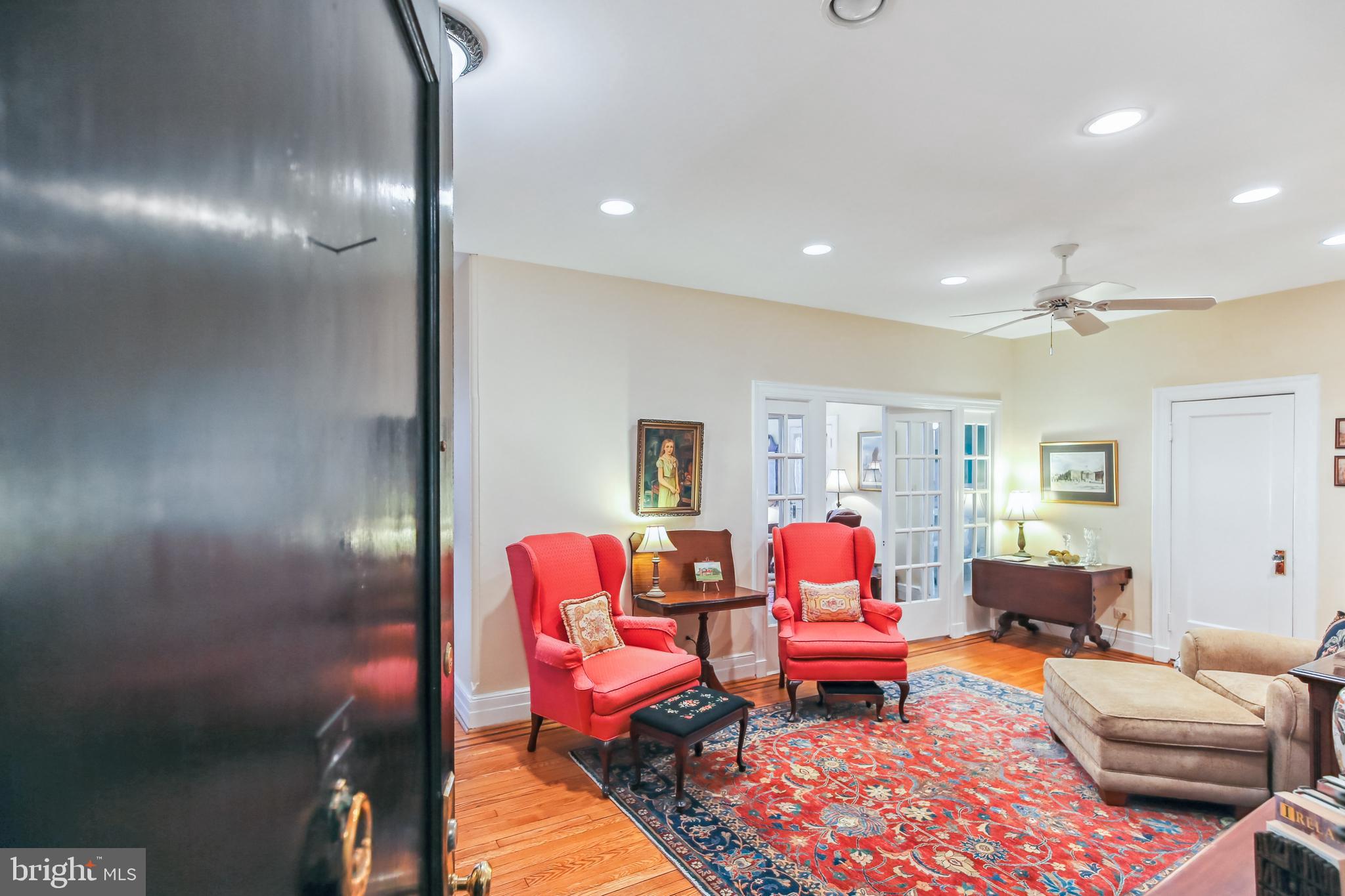 1734 P St NW #28