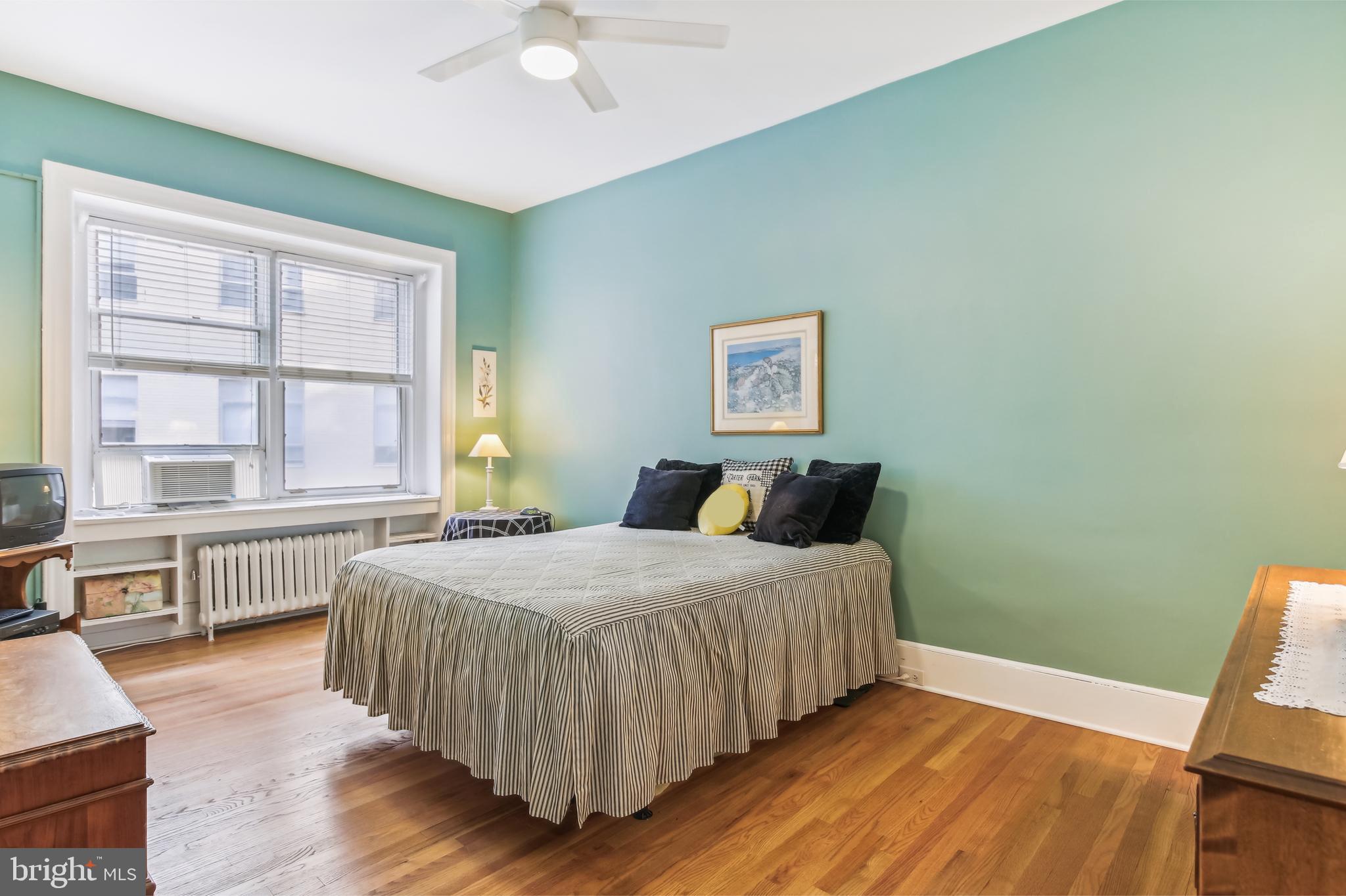 1734 P St NW #28
