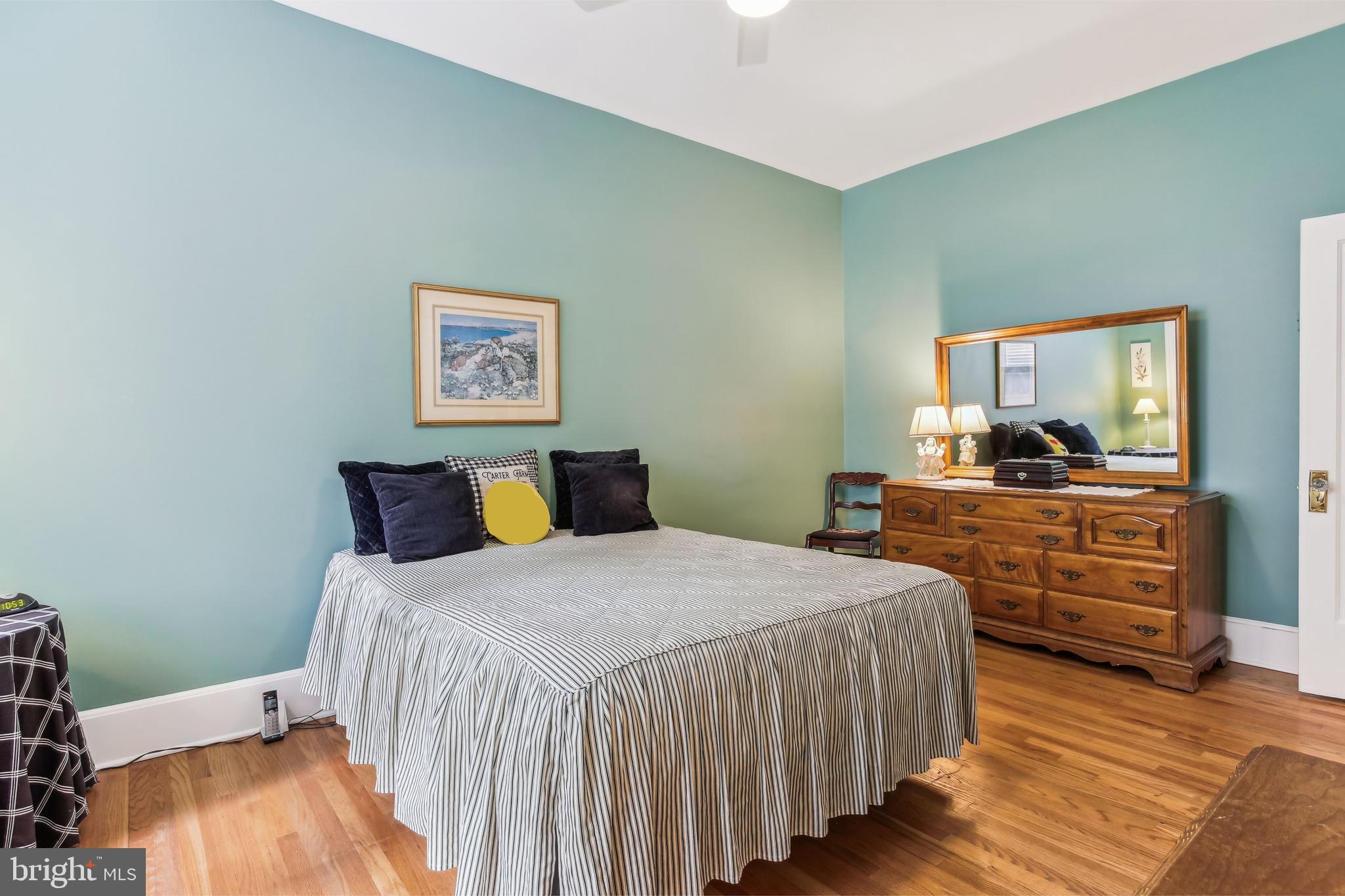 1734 P St NW #28
