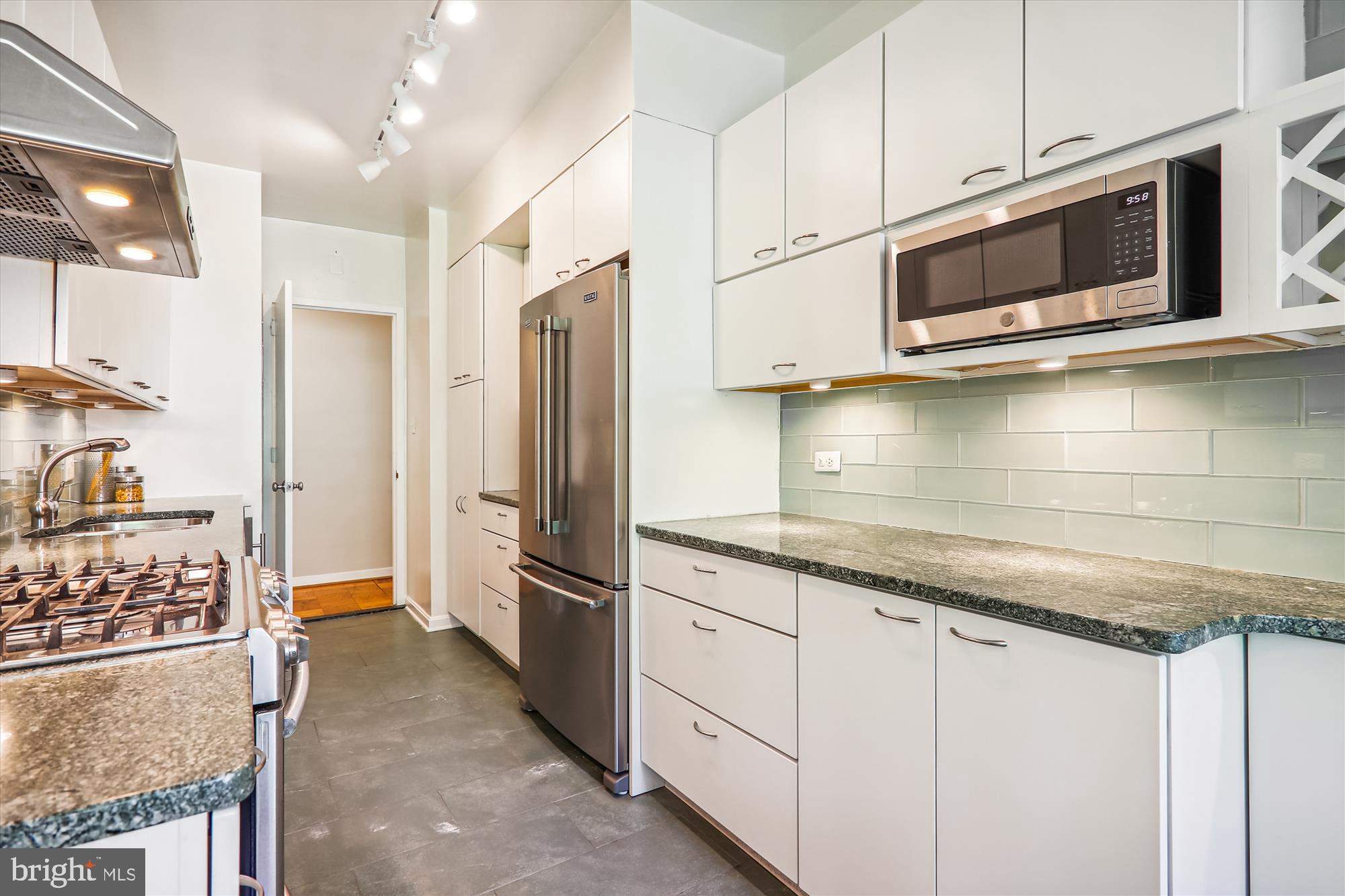 2801 New Mexico Ave NW #412