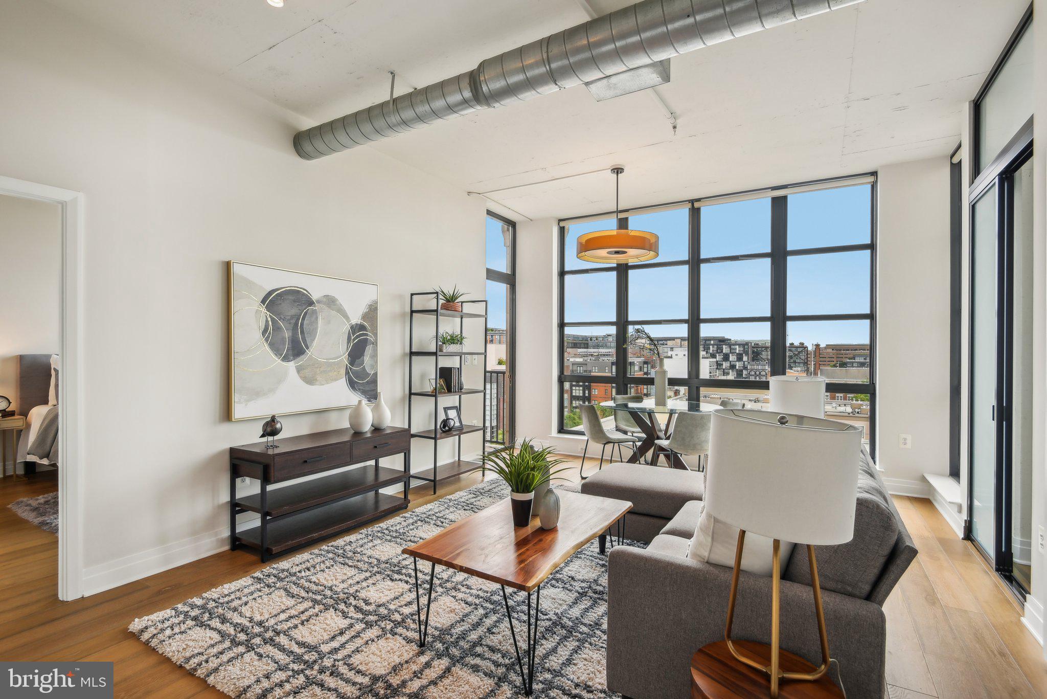 2020 12th St NW #708