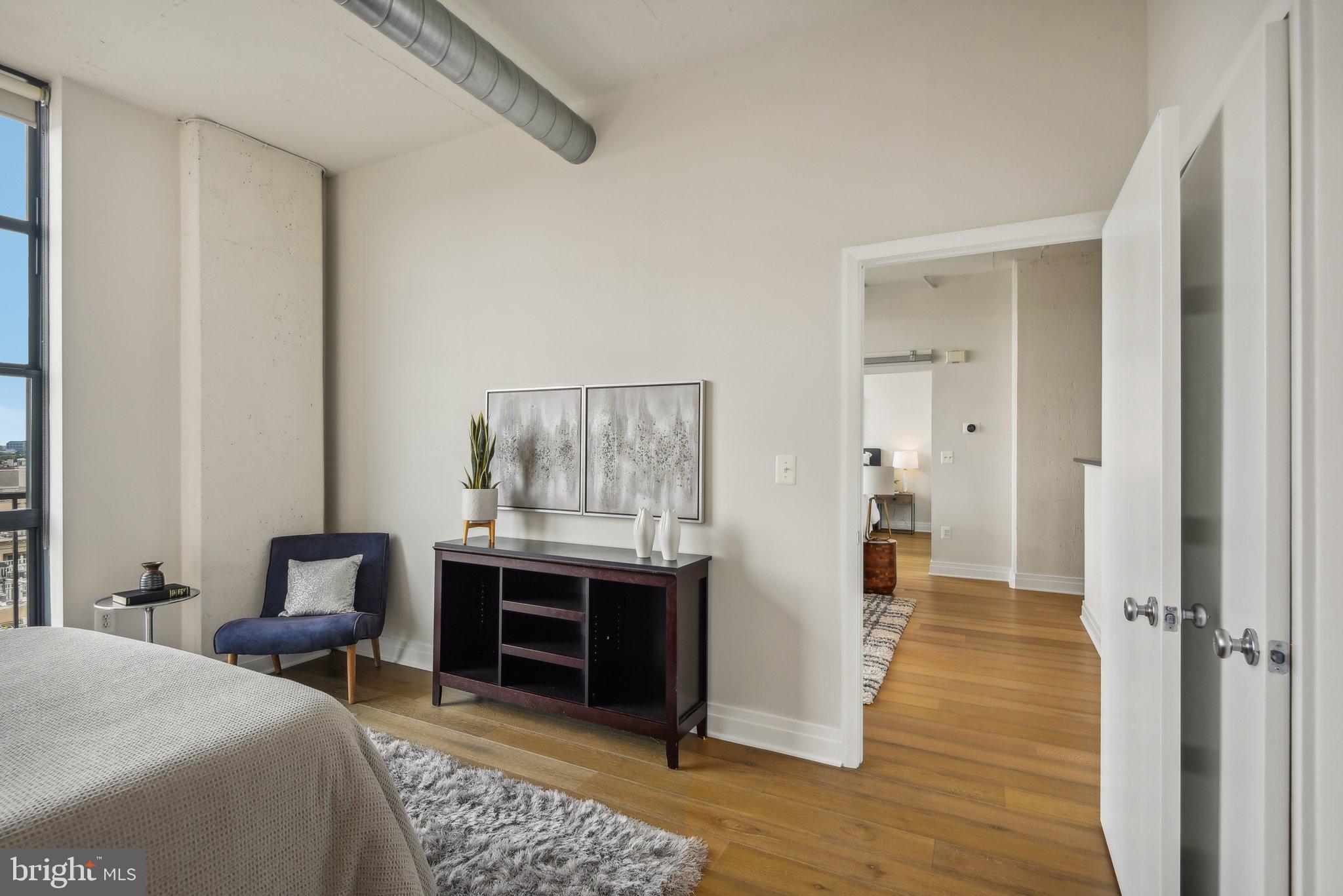 2020 12th St NW #708