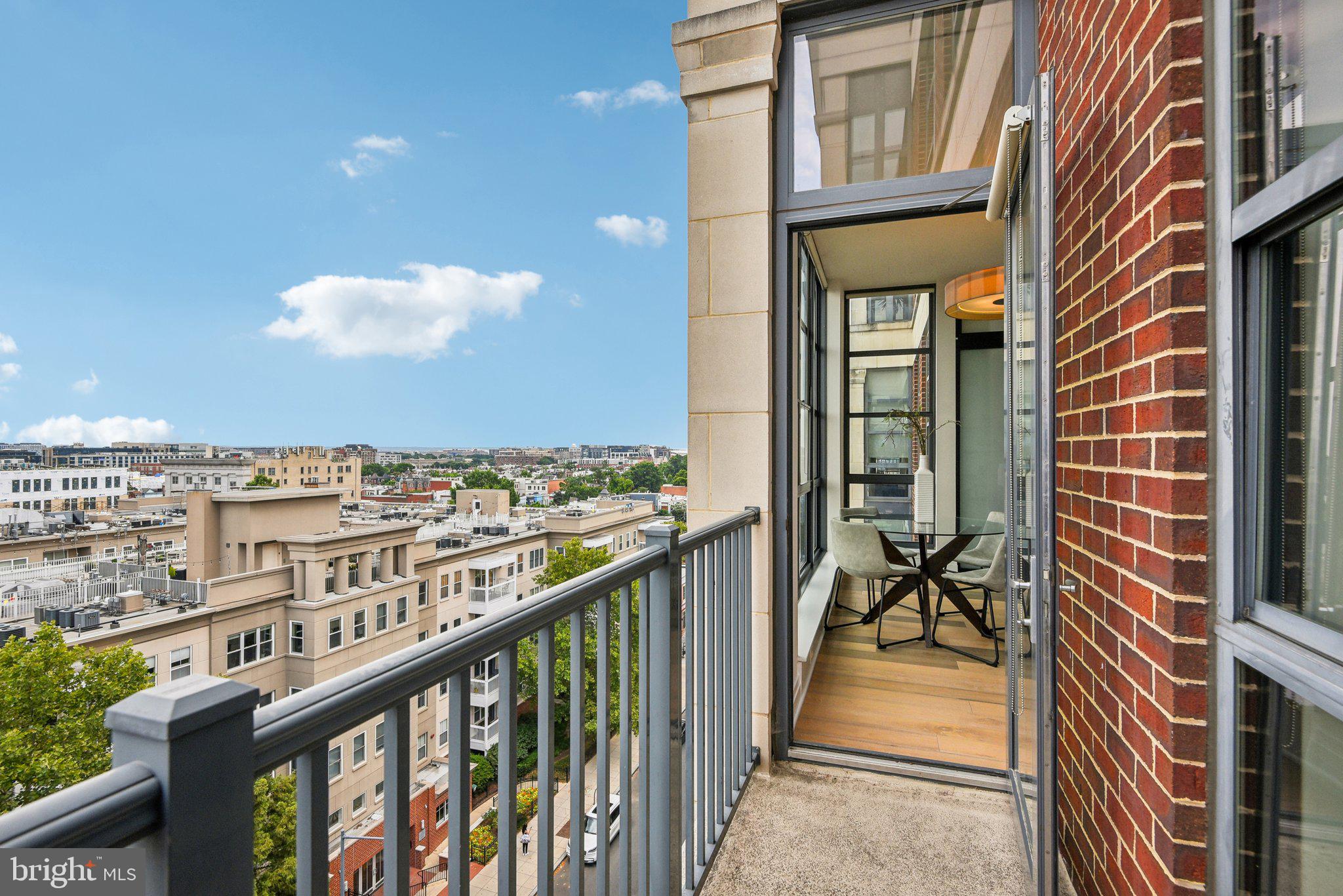 2020 12th St NW #708