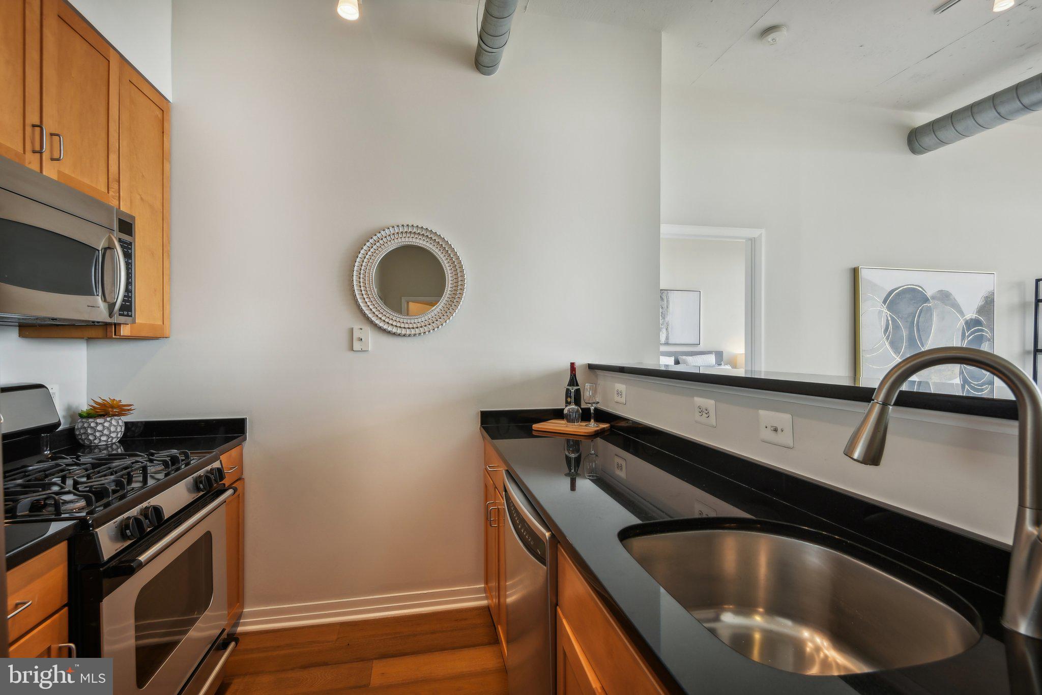 2020 12th St NW #708