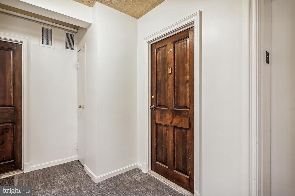 2100 Washington Ave #8-D