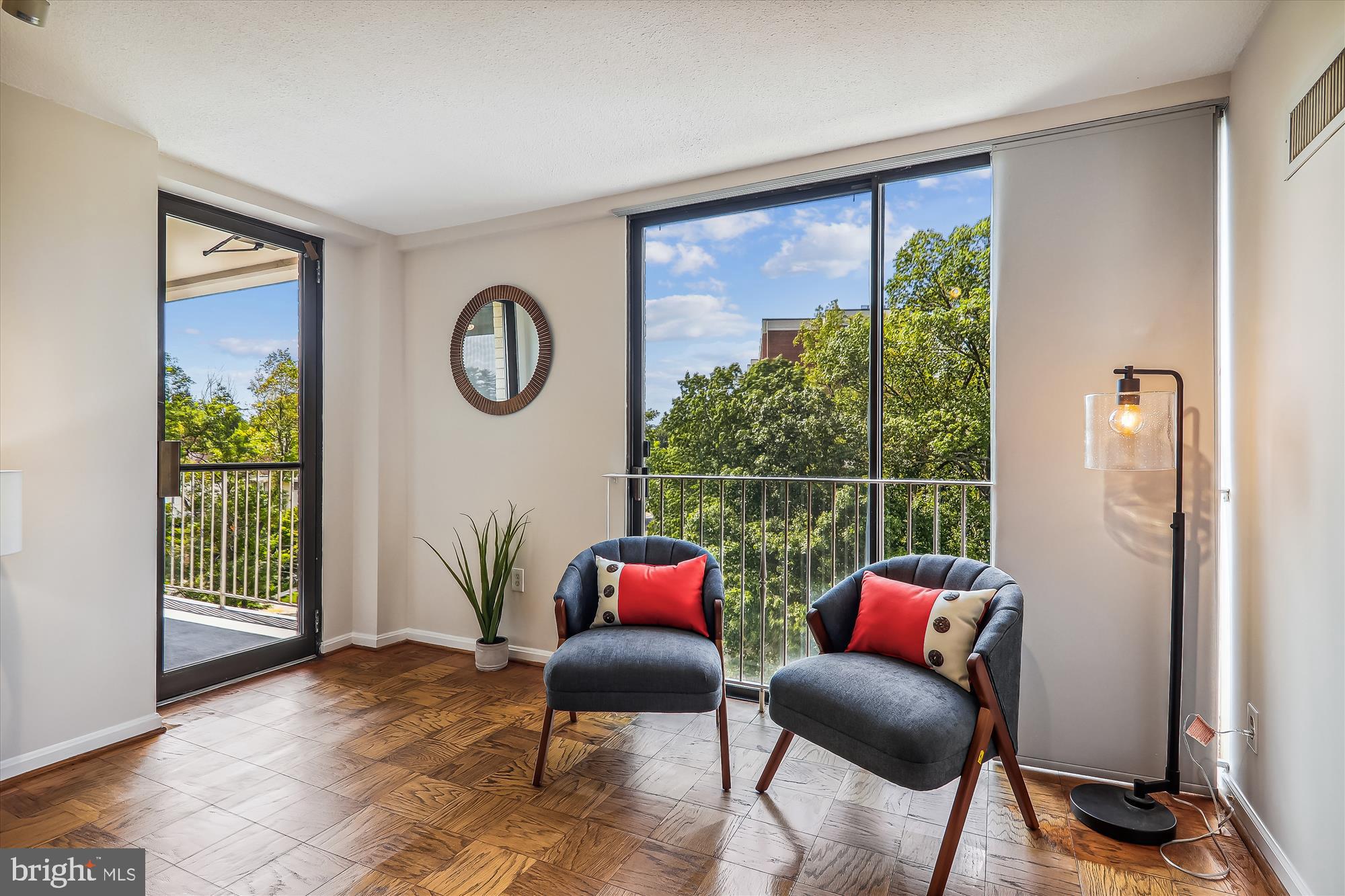 2100 Washington Ave #8-D