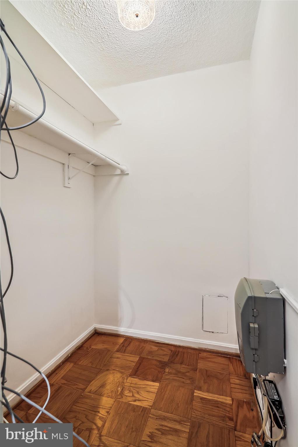 2100 Washington Ave #8-D