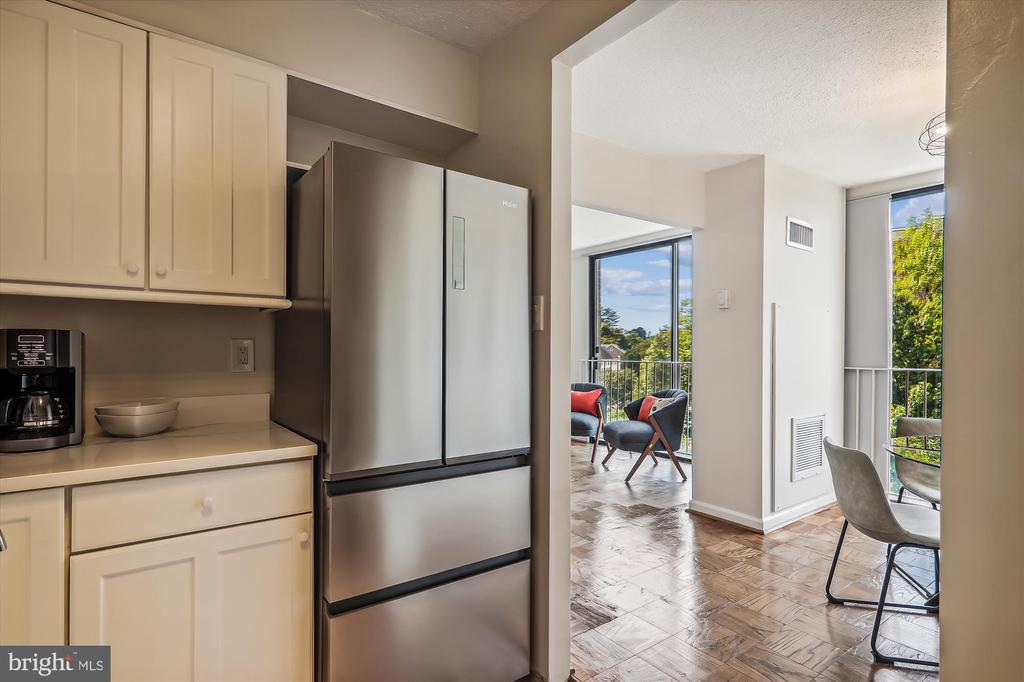 2100 Washington Ave #8-D