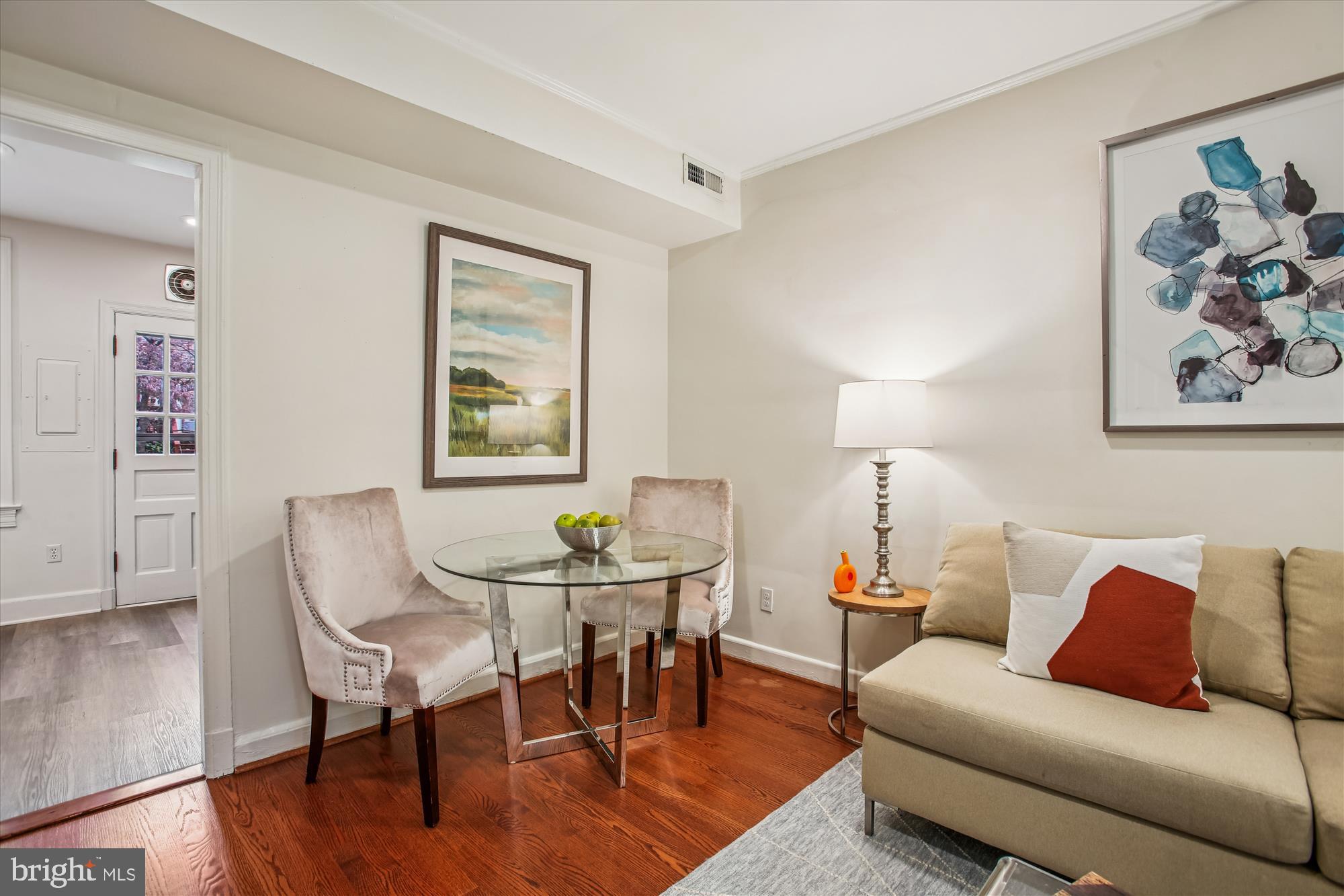 1415 S Edgewood St #463