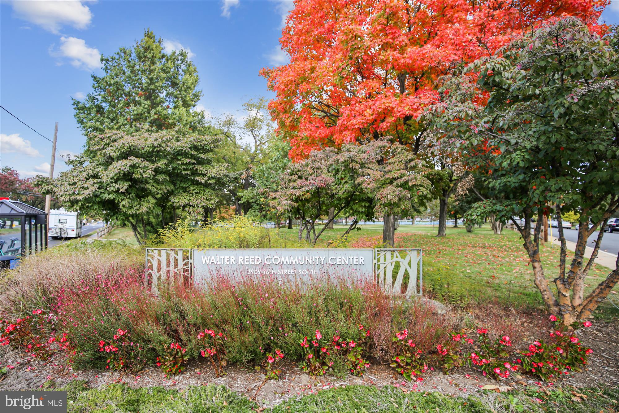 1415 S Edgewood St #463