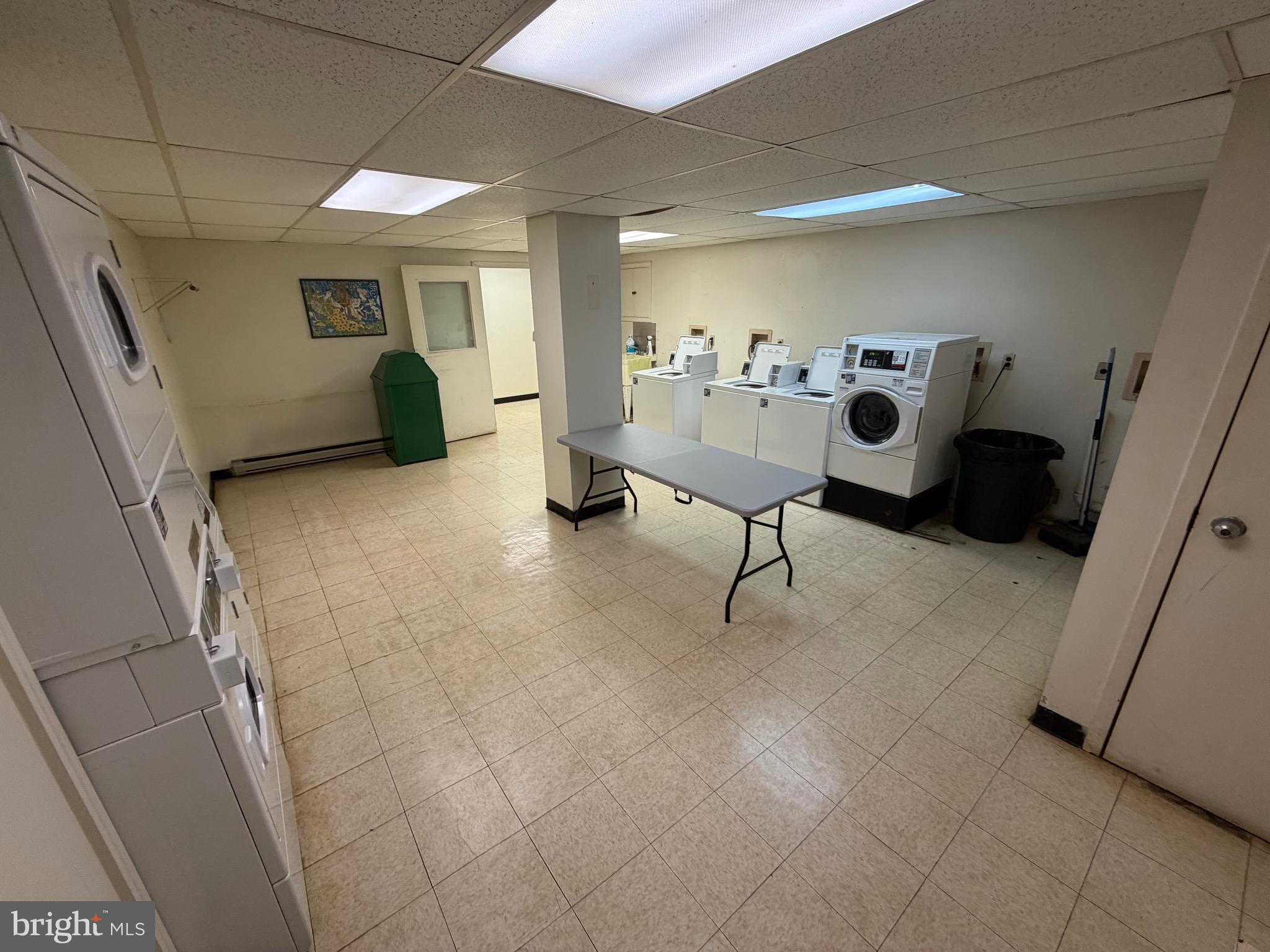 1415 S Edgewood St #463