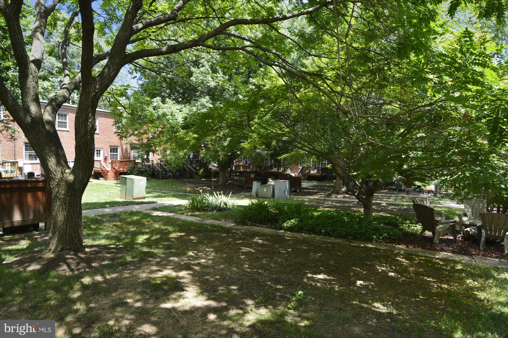 1415 S Edgewood St #463