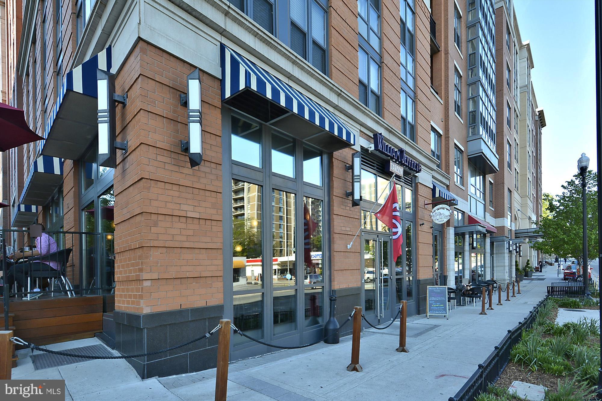 1415 S Edgewood St #463