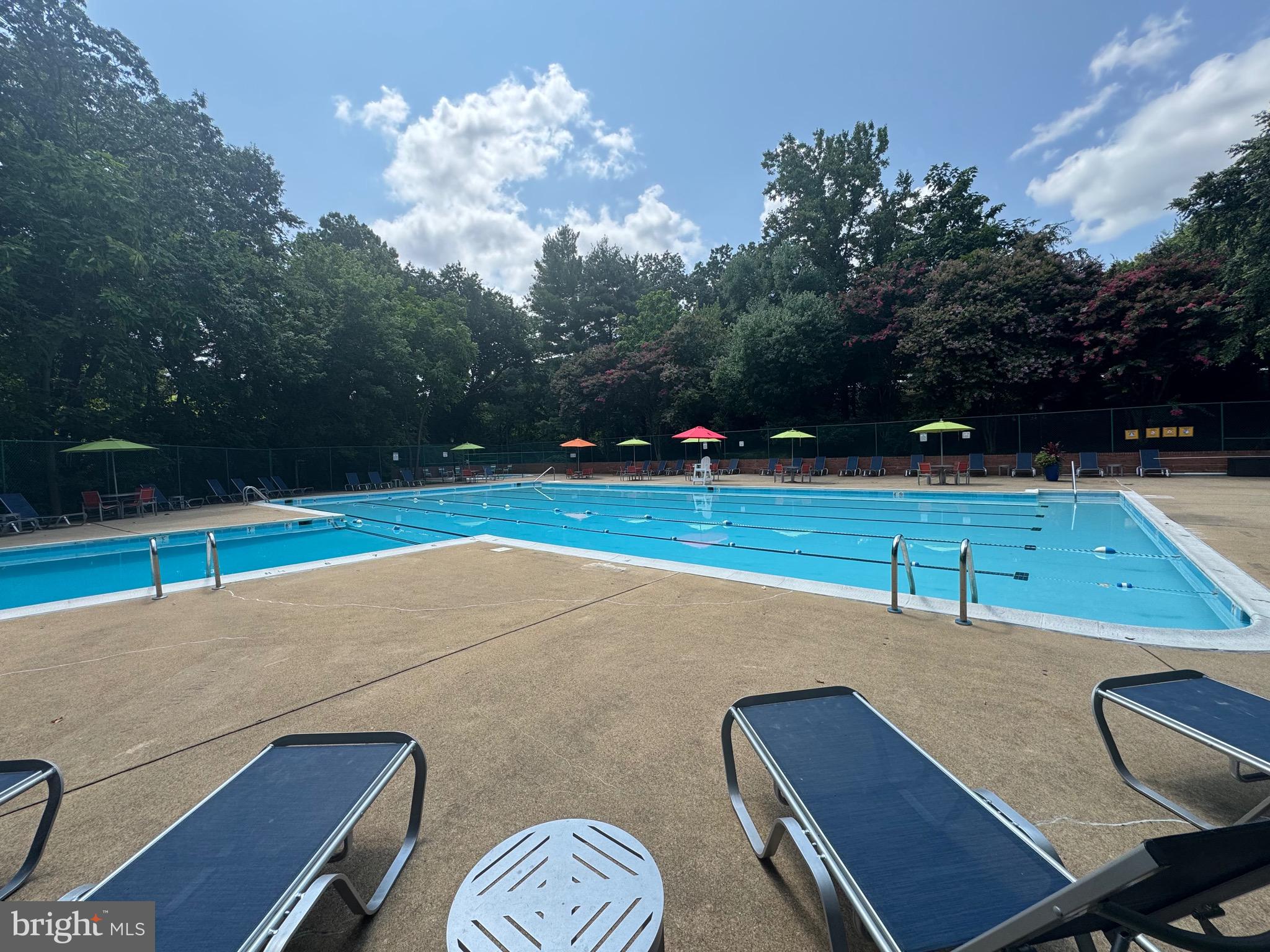 1415 S Edgewood St #463