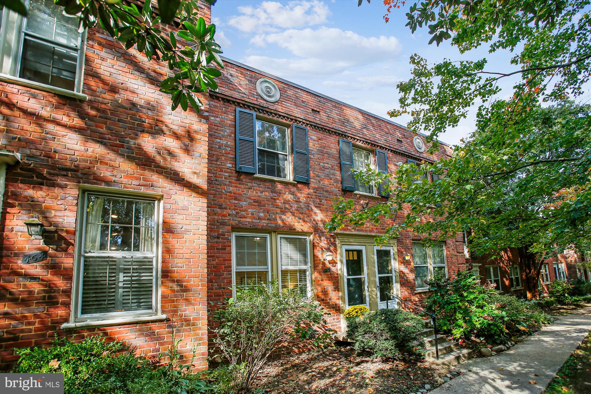 1415 S Edgewood St #463