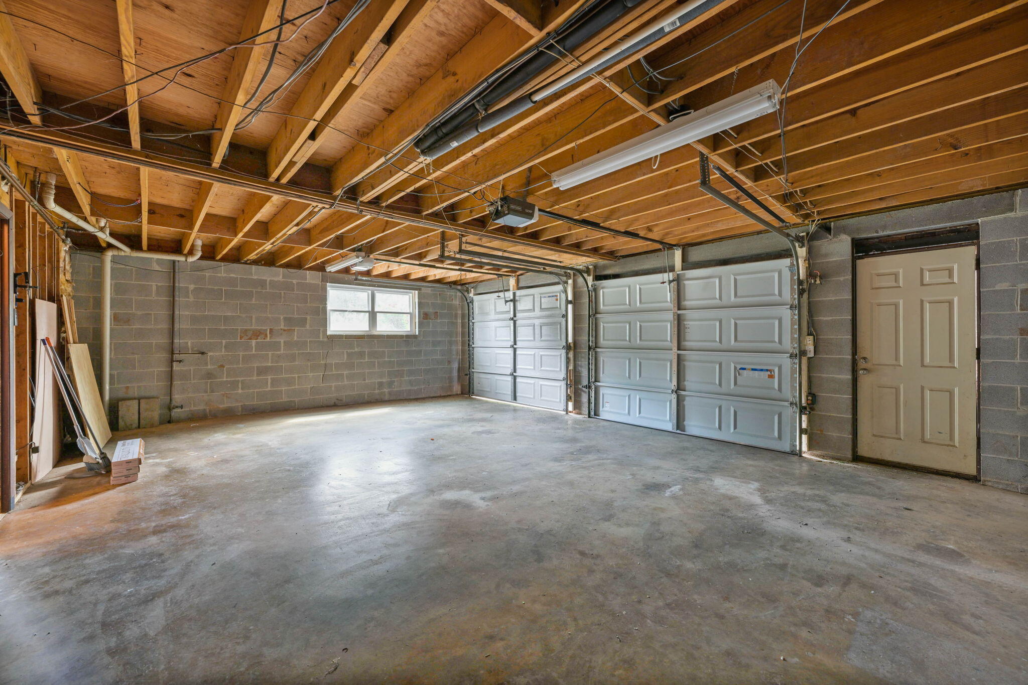 1910 Bay Hill Drive
