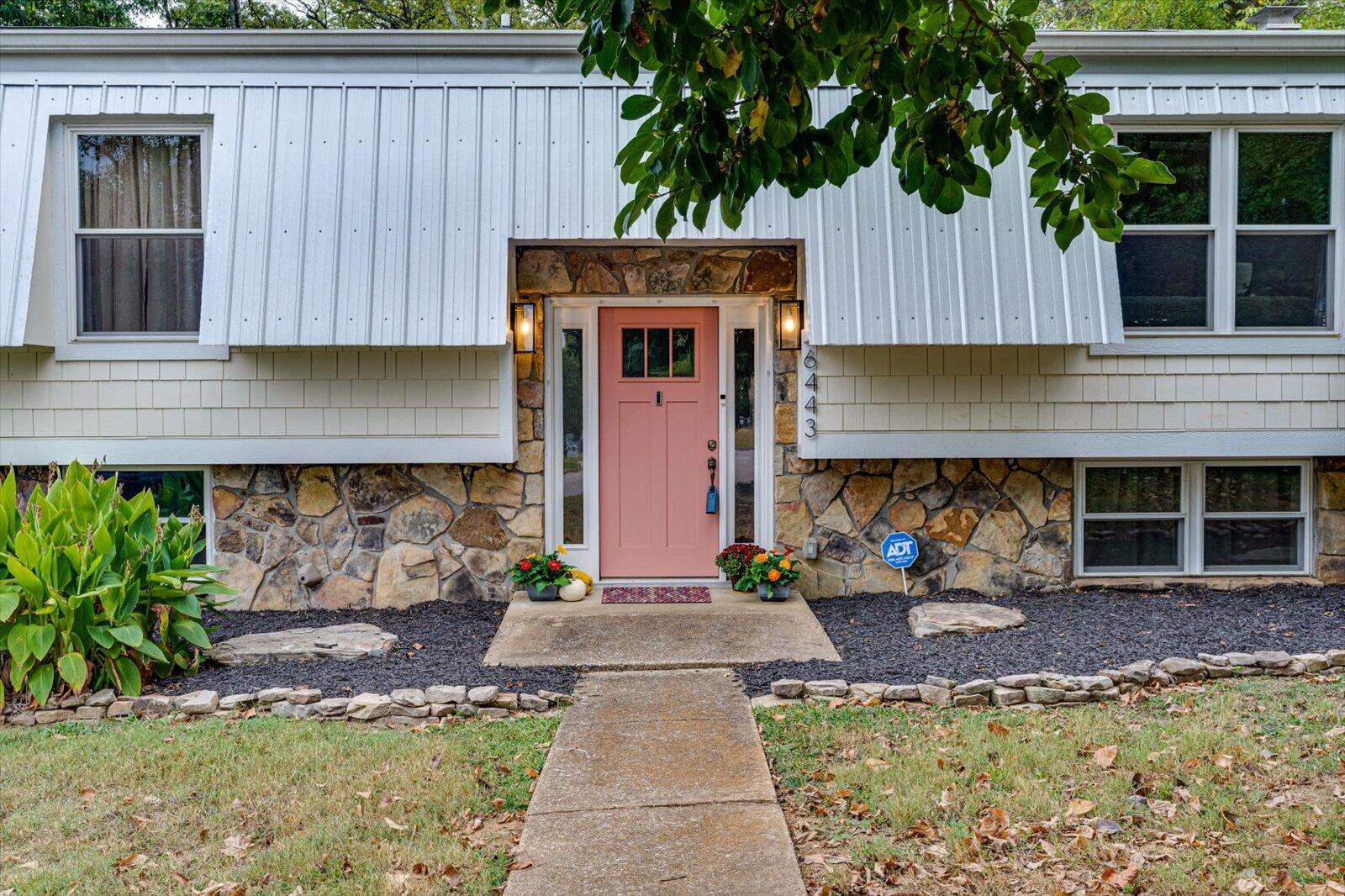 6443 Ridge Lake Road