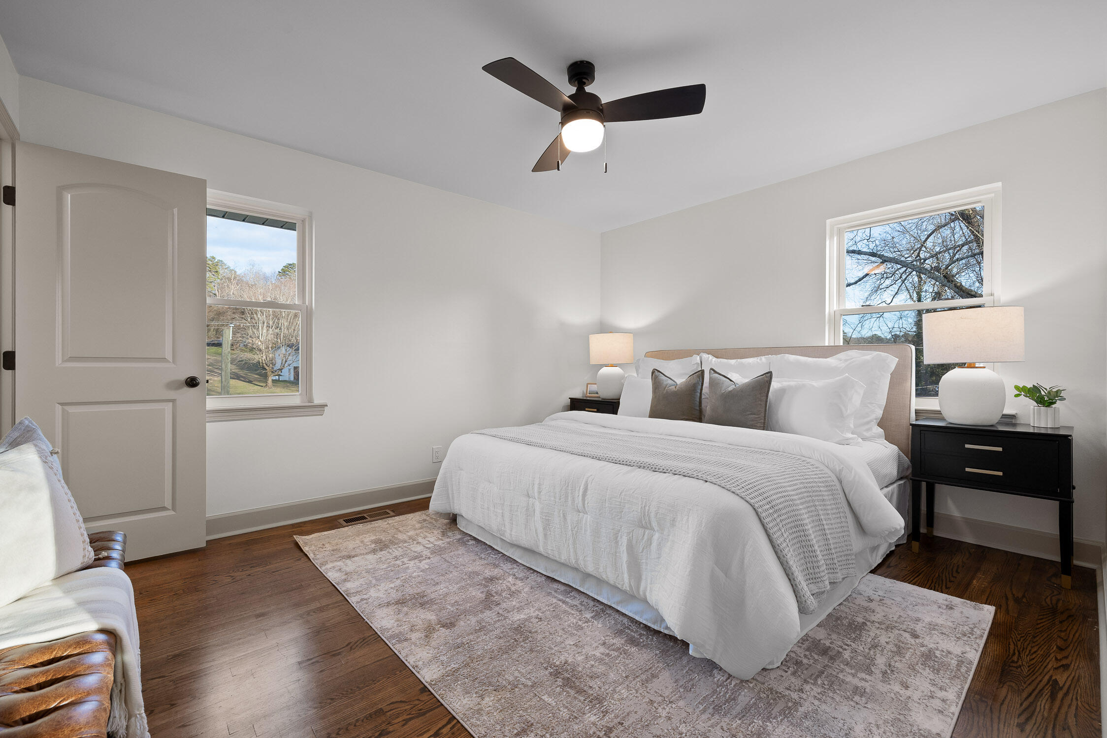 5832 Pine Lake Drive