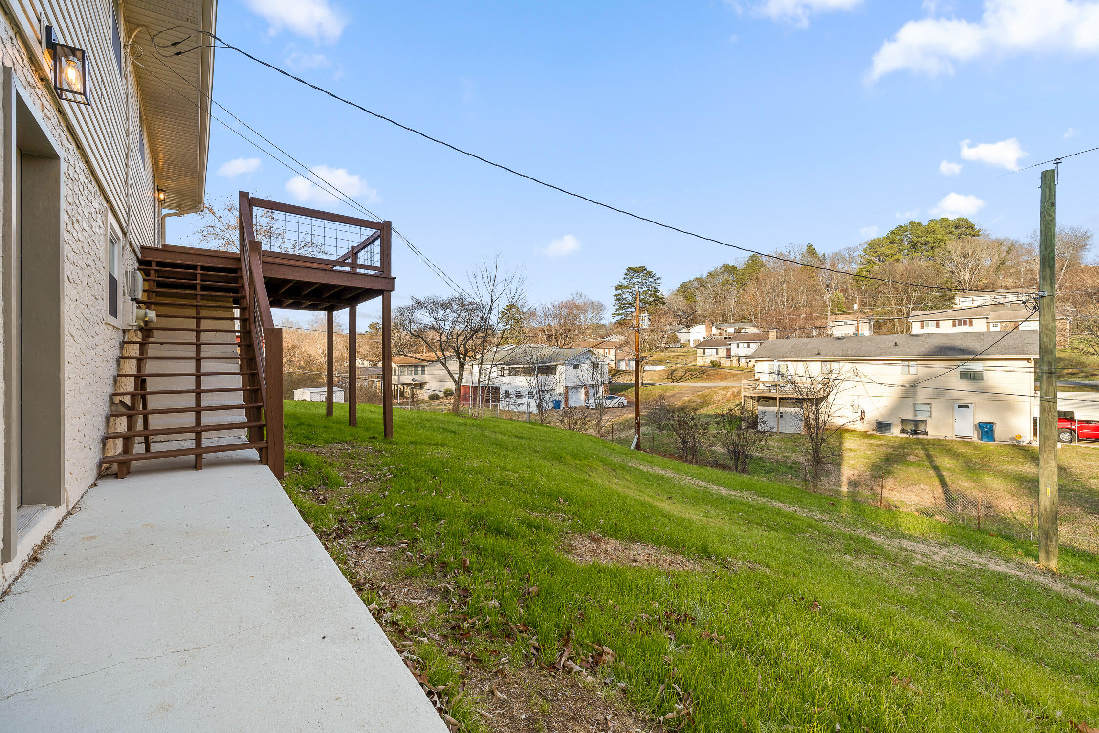 5832 Pine Lake Drive