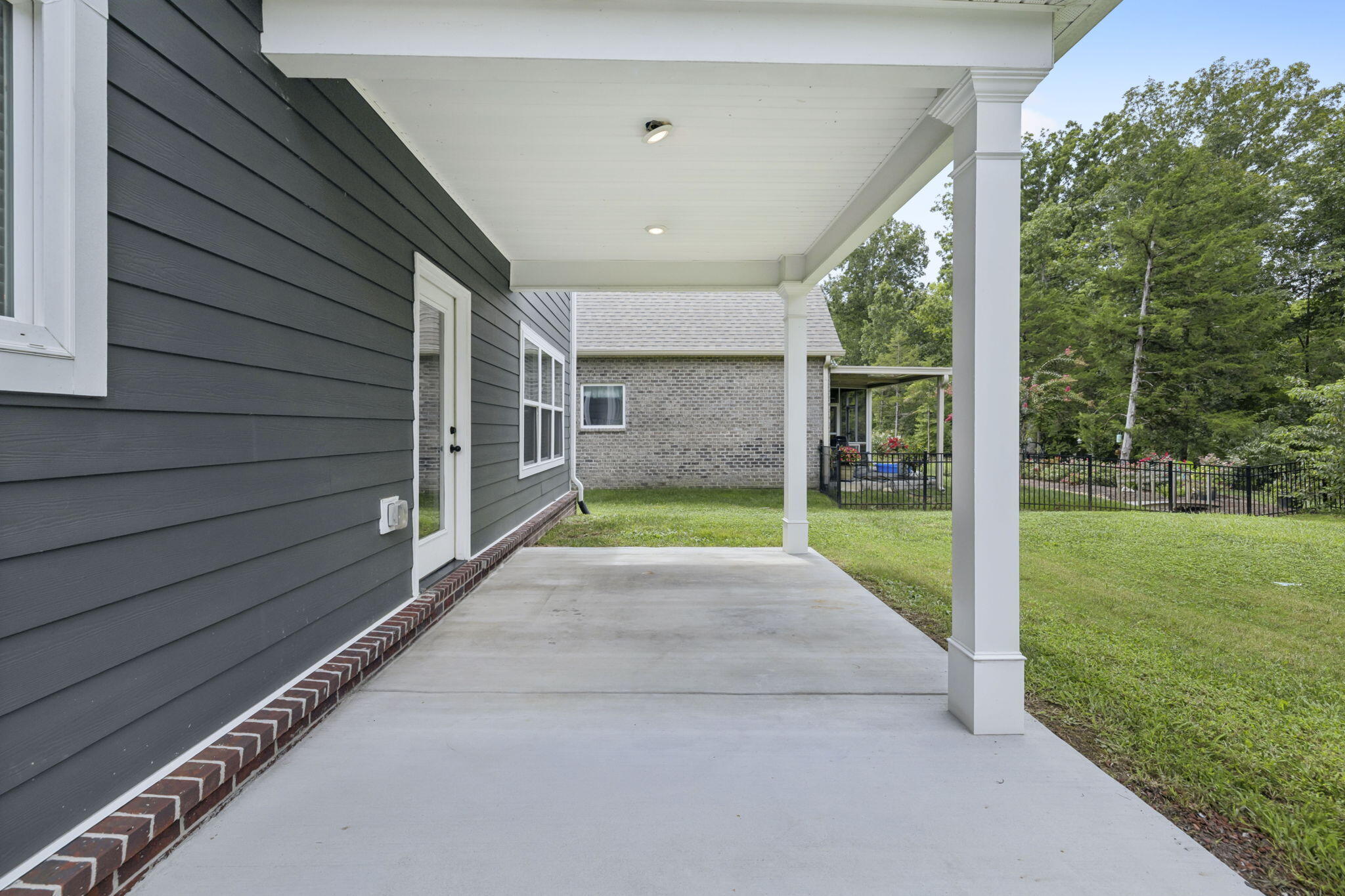 1578 Buttonwood Loop