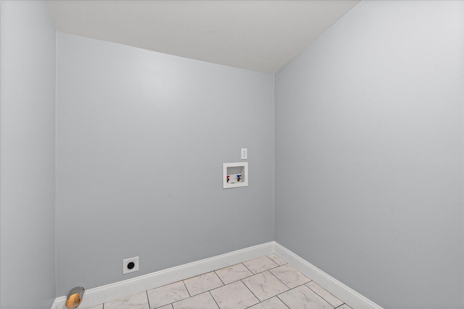1416 E 50th Street