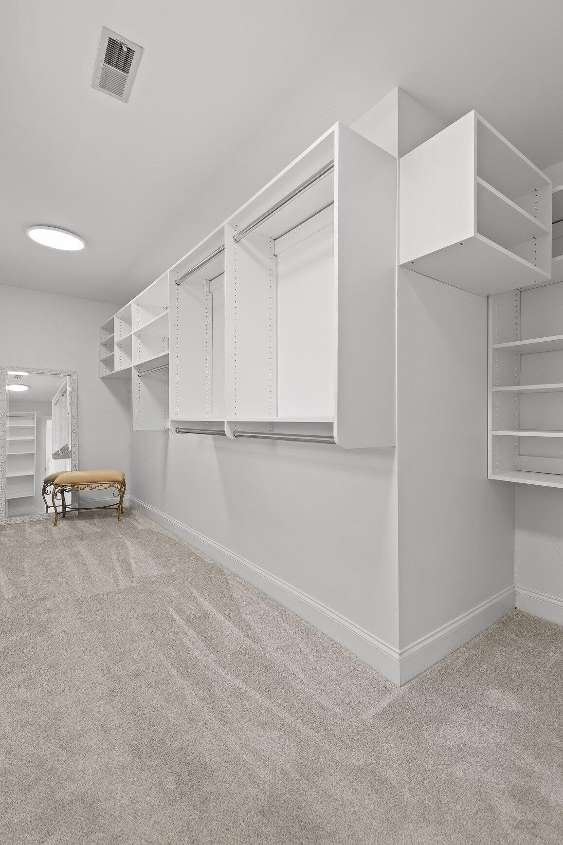 32 Cool Springs Road