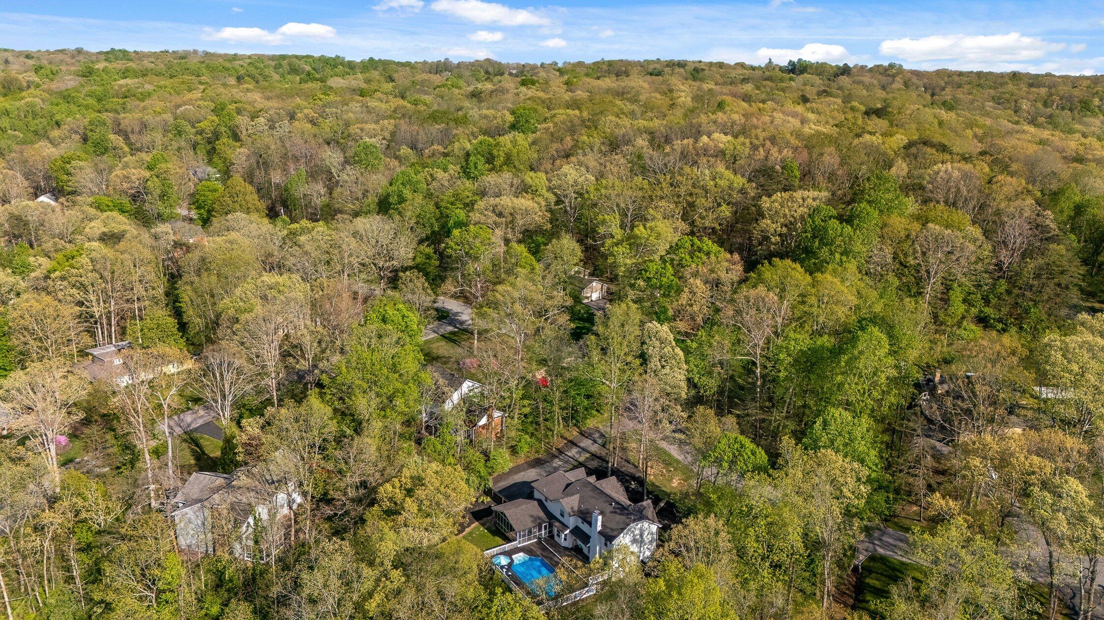 32 Cool Springs Road