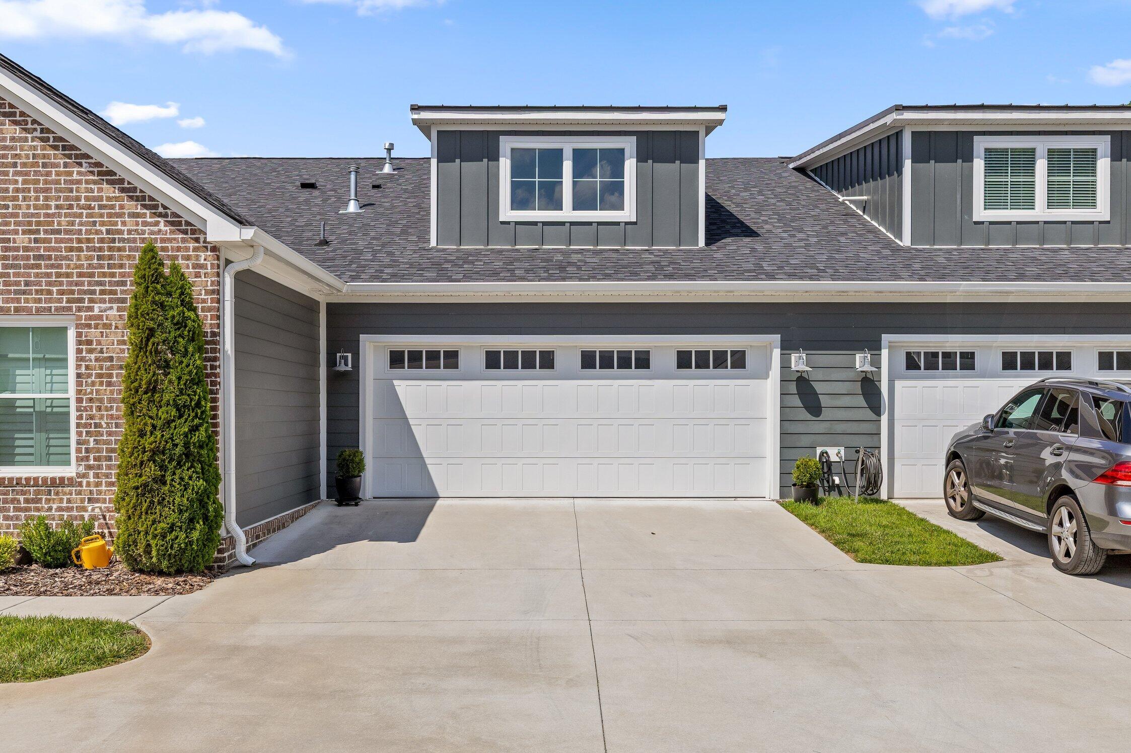 3352 Stone Creek Drive