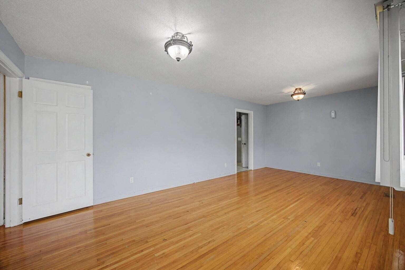 903 Sunny Dell Circle