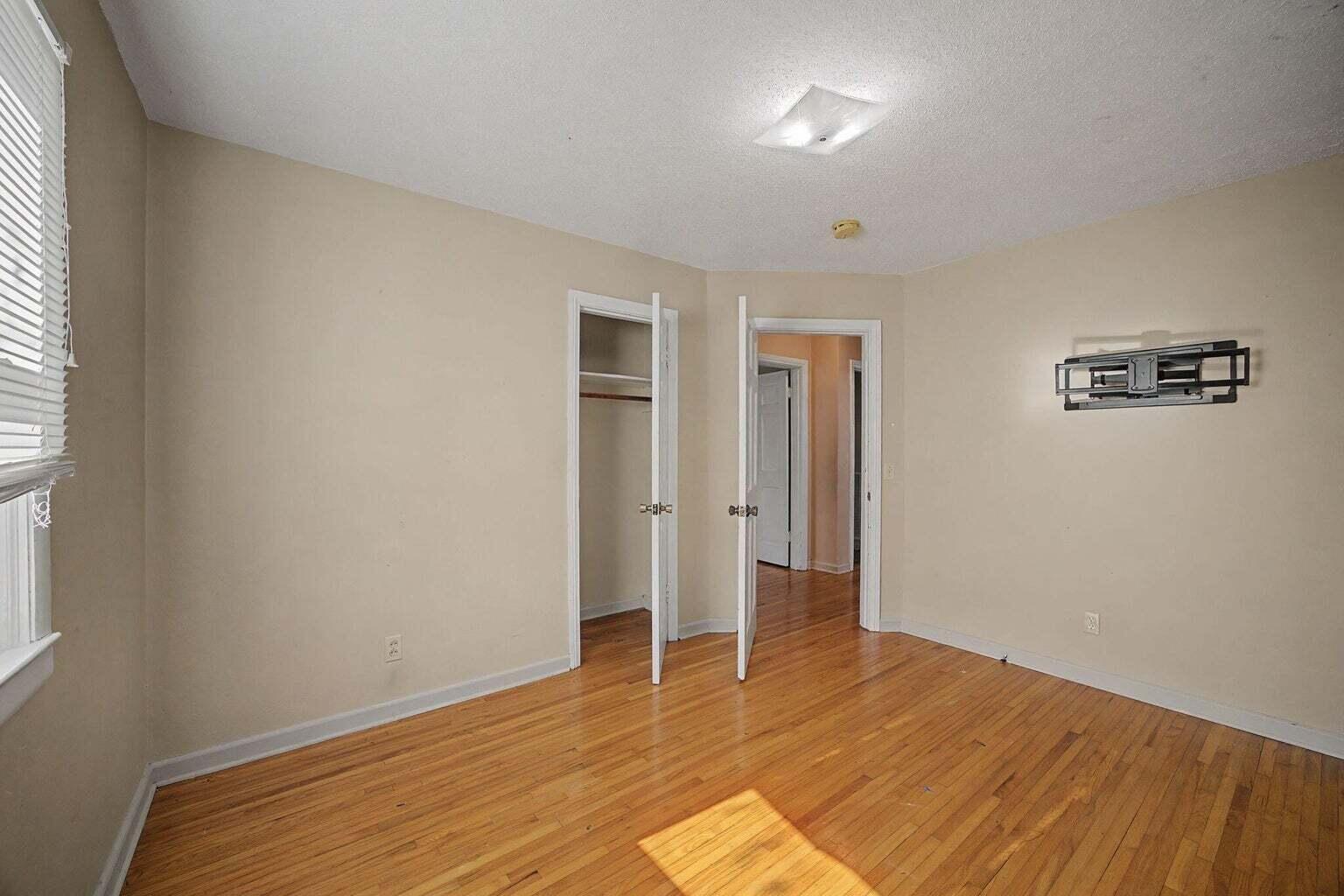 903 Sunny Dell Circle