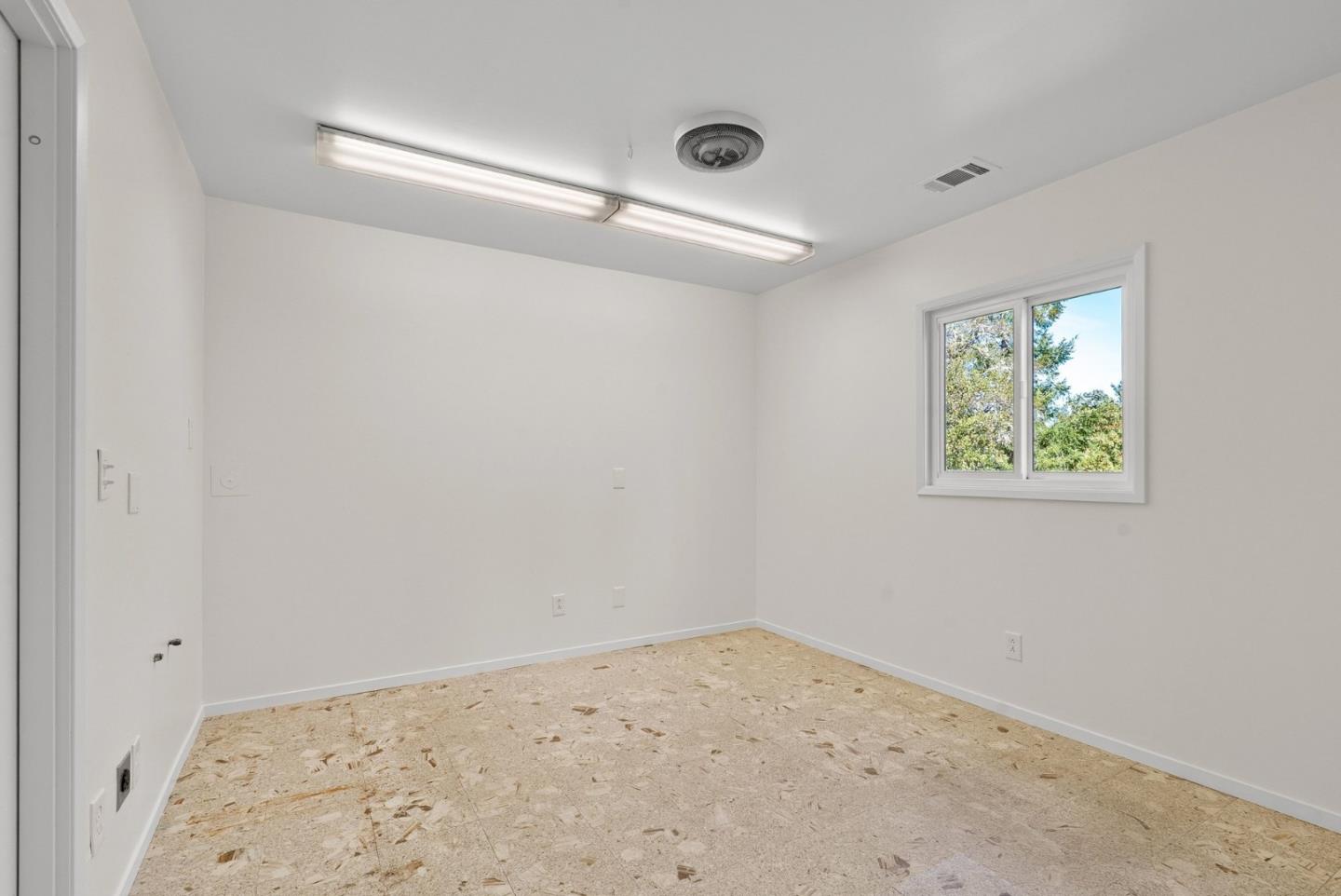 125 Mcgivern Way