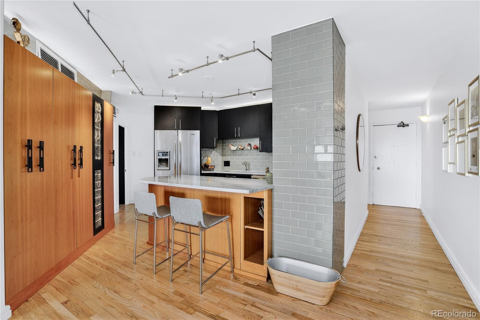 550 E 12th Avenue Unit: 1703