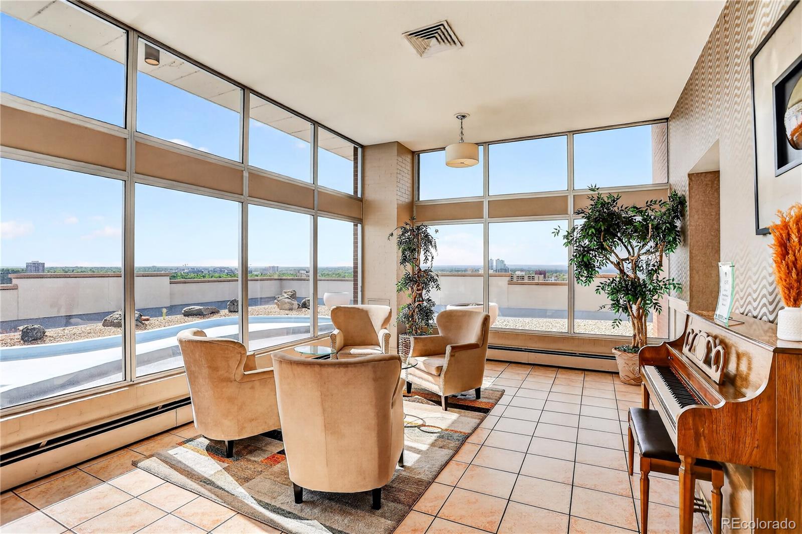 550 E 12th Avenue Unit: 1703