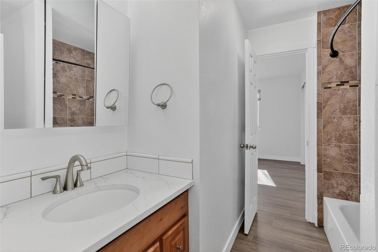 4008 Ashcroft Avenue