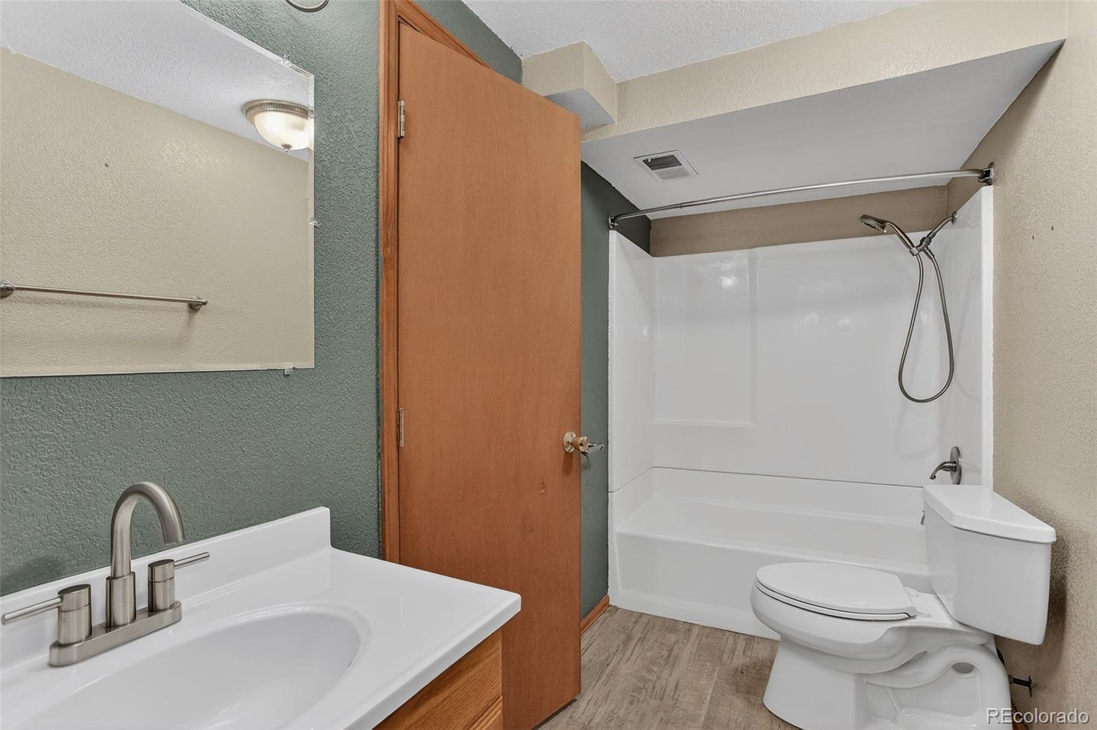 4008 Ashcroft Avenue