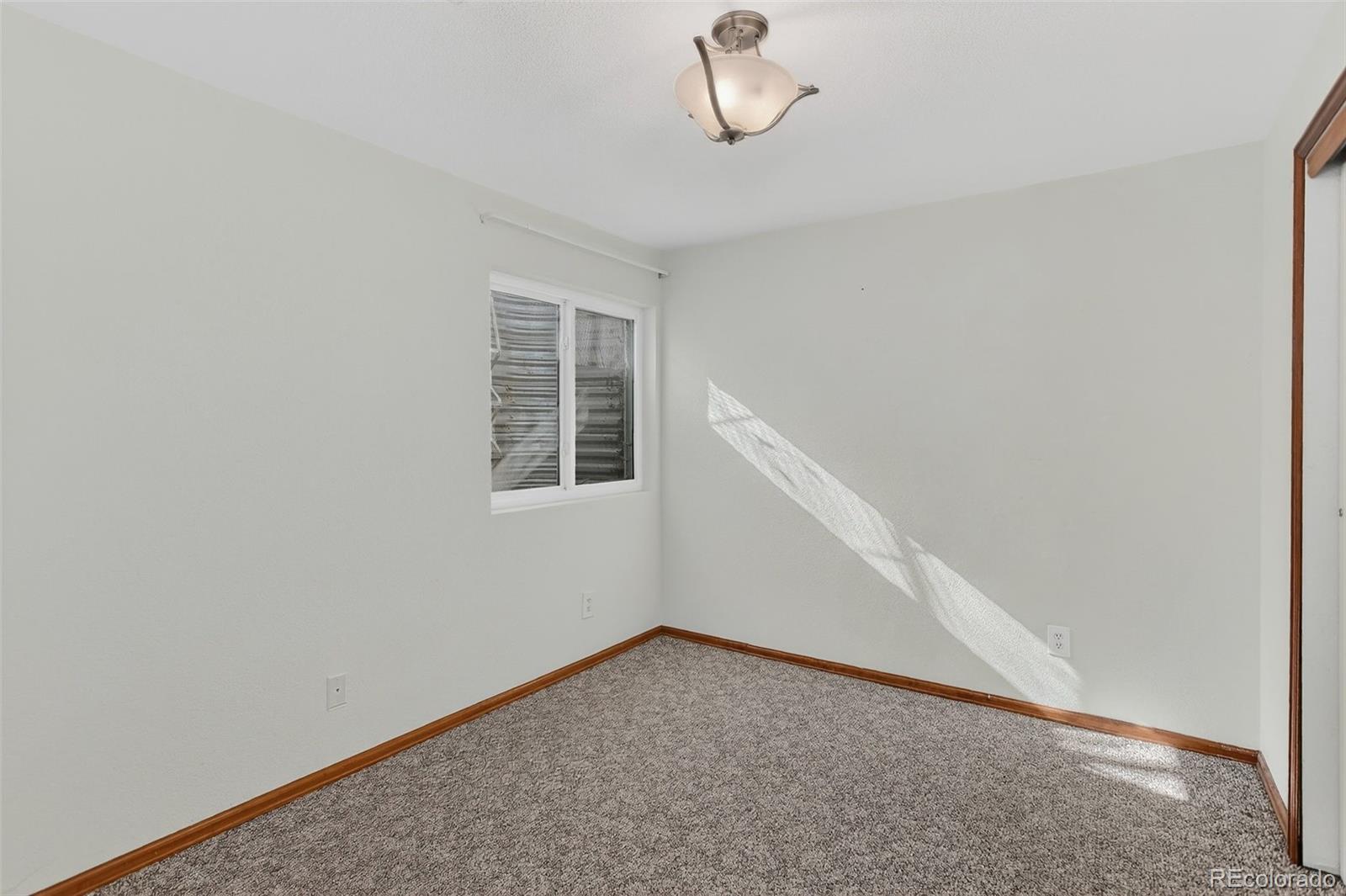 4008 Ashcroft Avenue